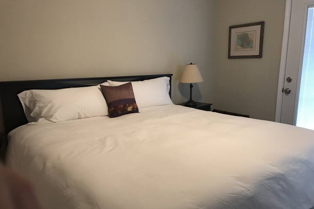 Photo of Bedroom in Eatonton