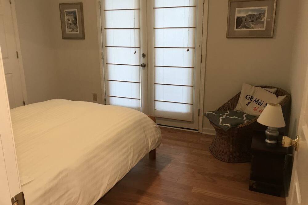 Photo of Bedroom in Eatonton