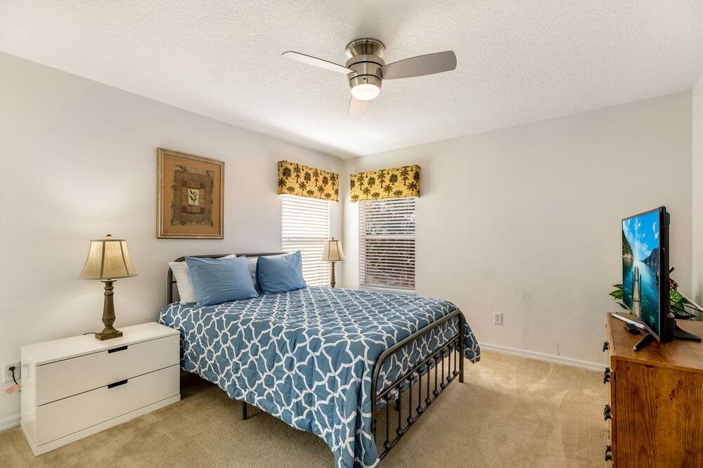 Photo of Bathroom in Florida Pines