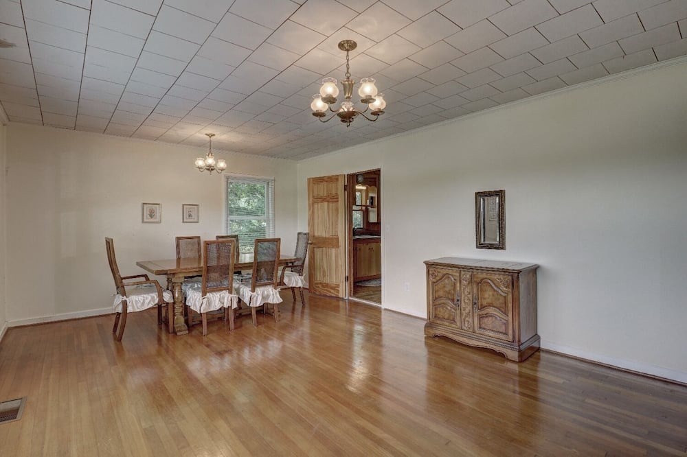 Photo of Bedroom in Woodland