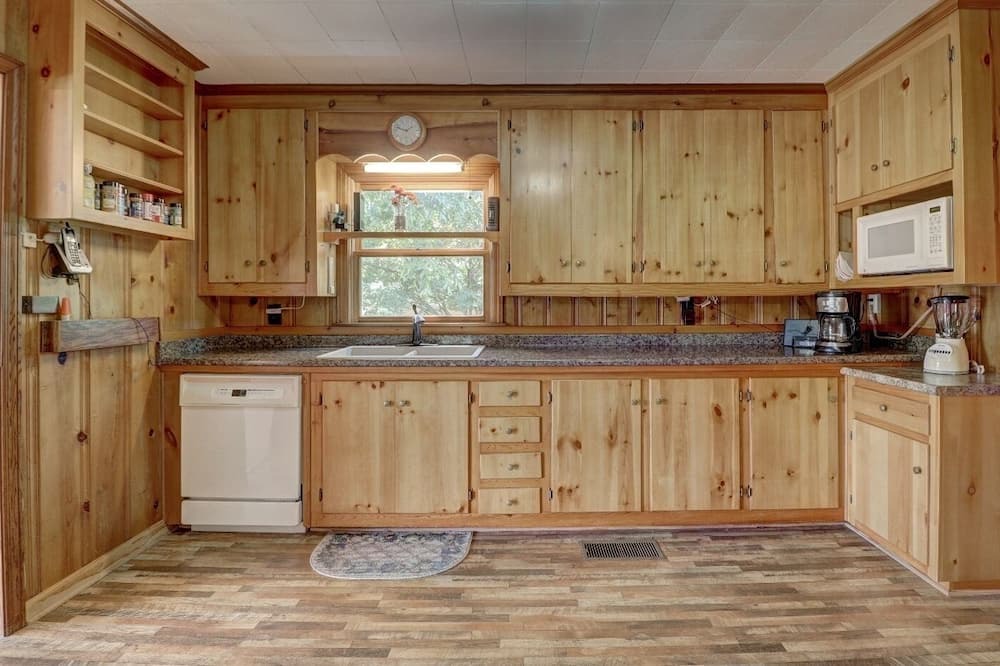 Photo of Kitchen in Woodland