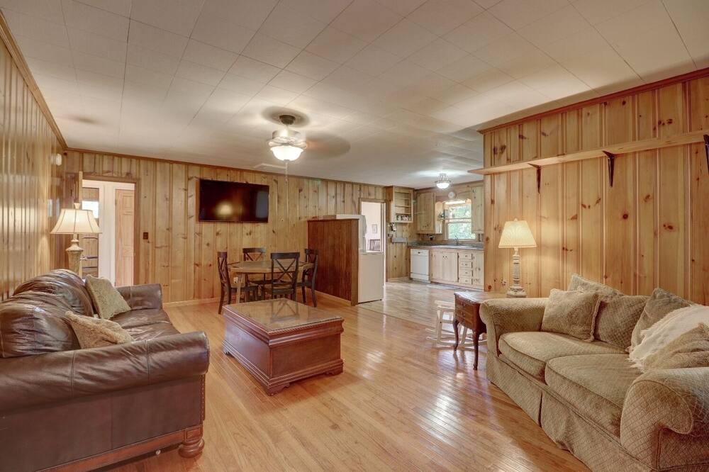 Photo of Livingroom in Woodland