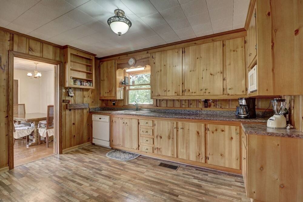 Photo of Kitchen in Woodland