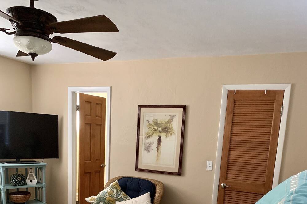 Photo of Bedroom in Melrose