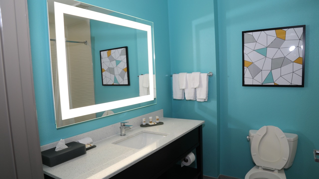 Photo of Bathroom in Gunter Afs