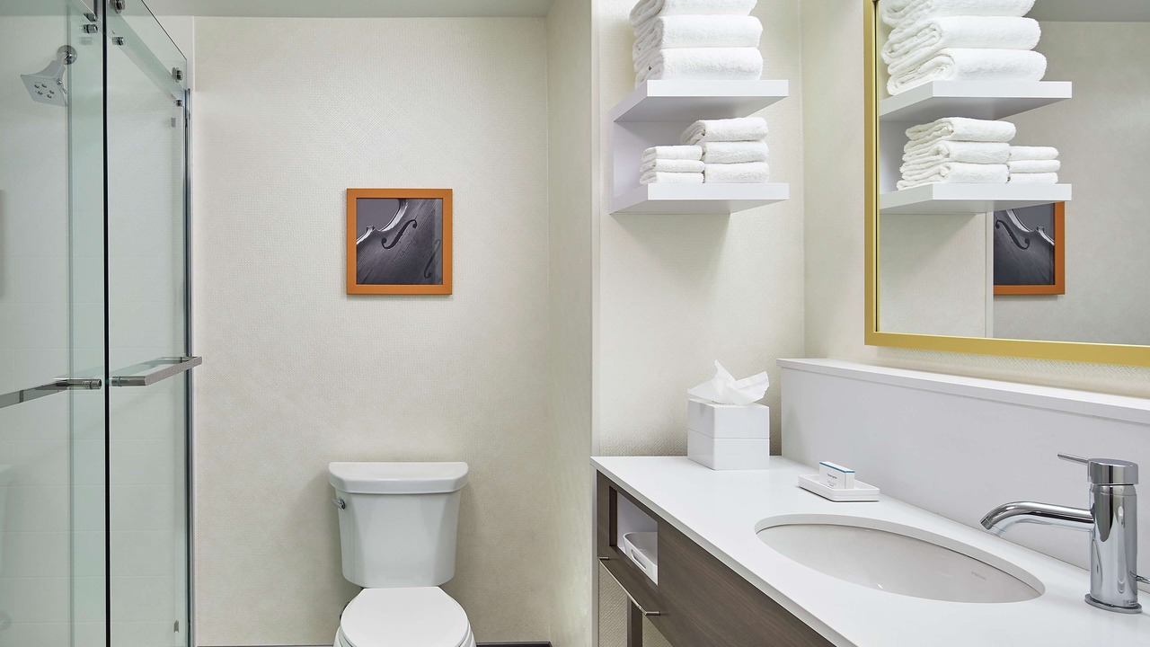 Photo of Bathroom in Midtown
