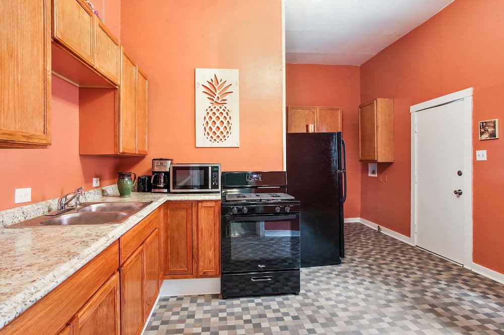 Photo of Kitchen in French Quarter