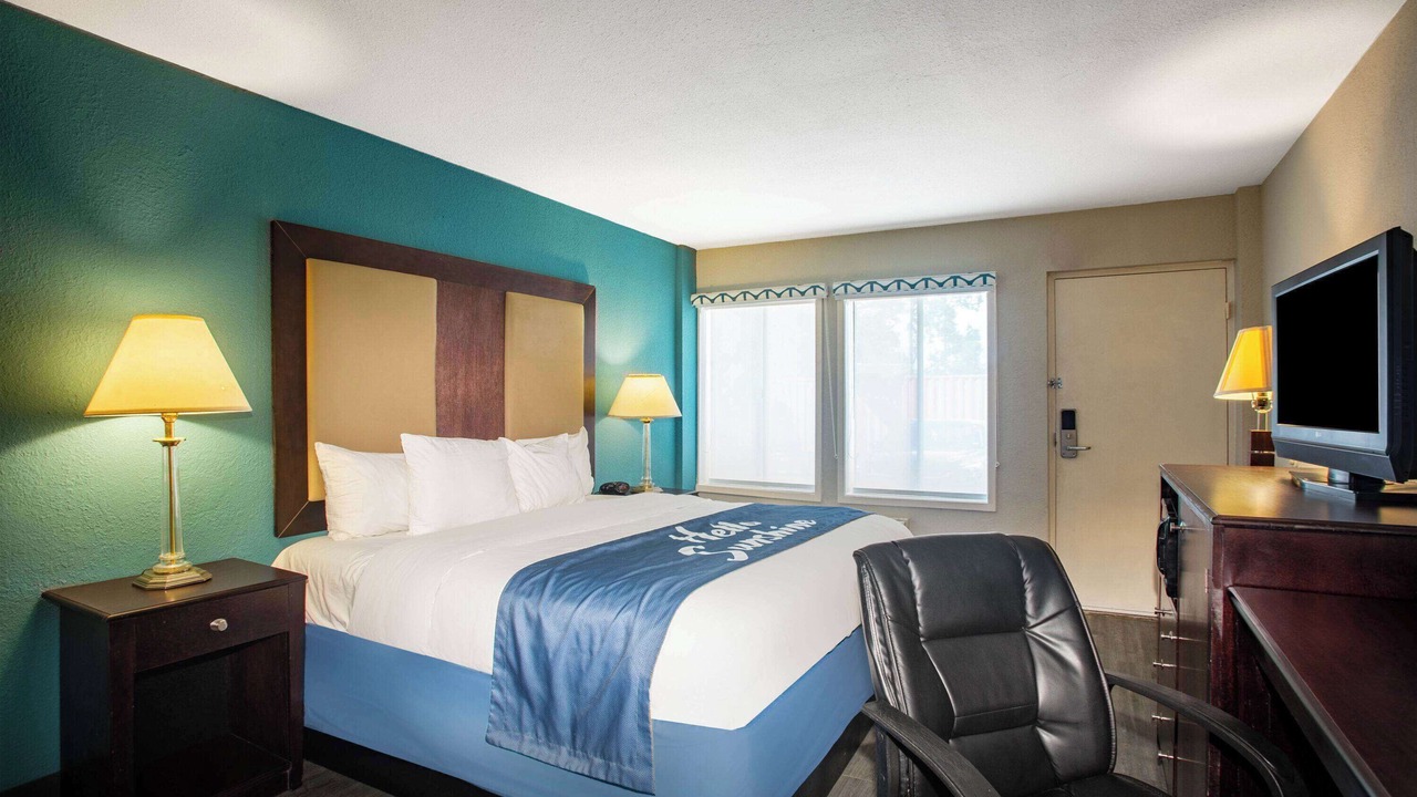 Photo of Bedroom in Mobile