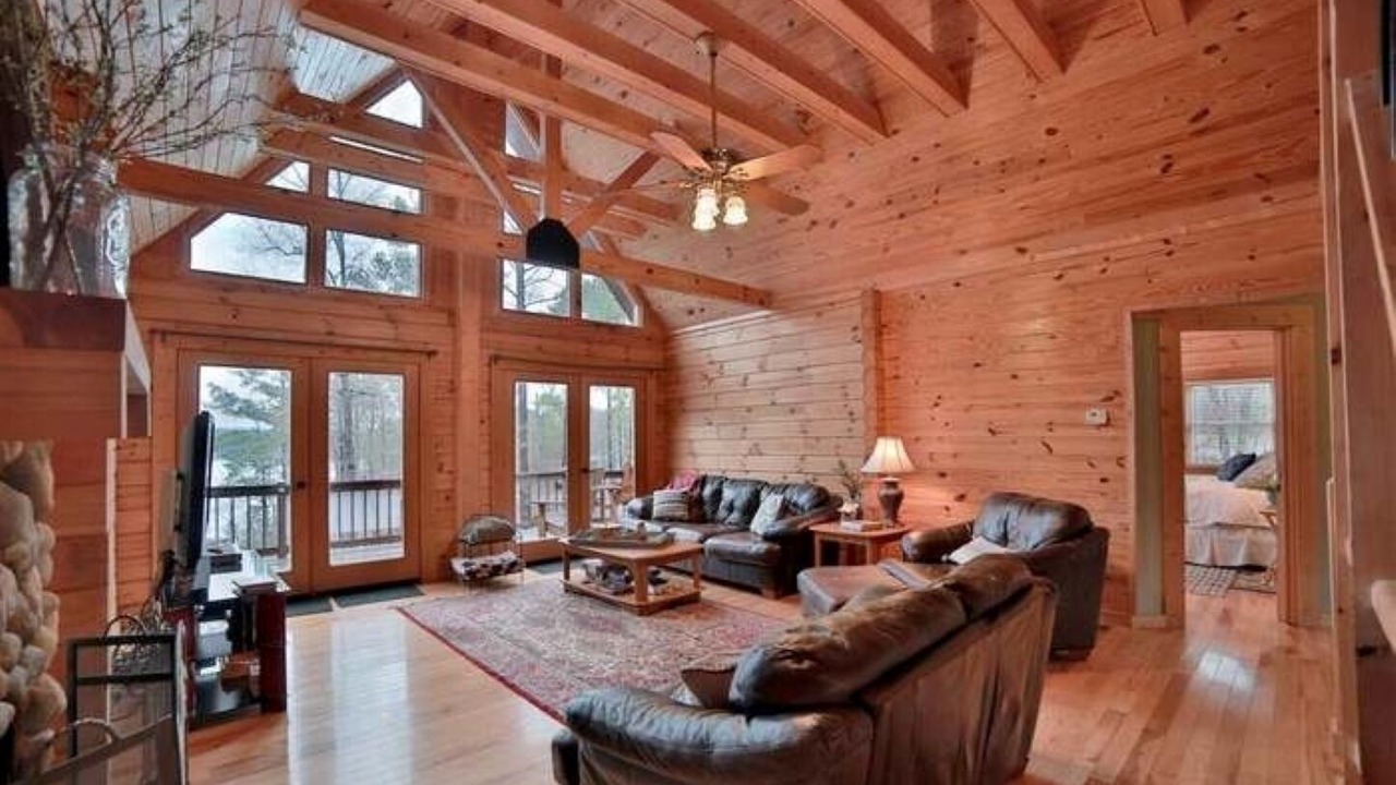 Photo of Livingroom in Wedowee