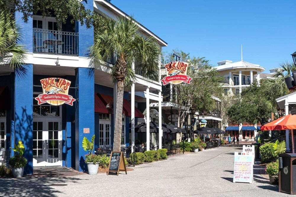 Photo of Outdoor in Baytowne Wharf