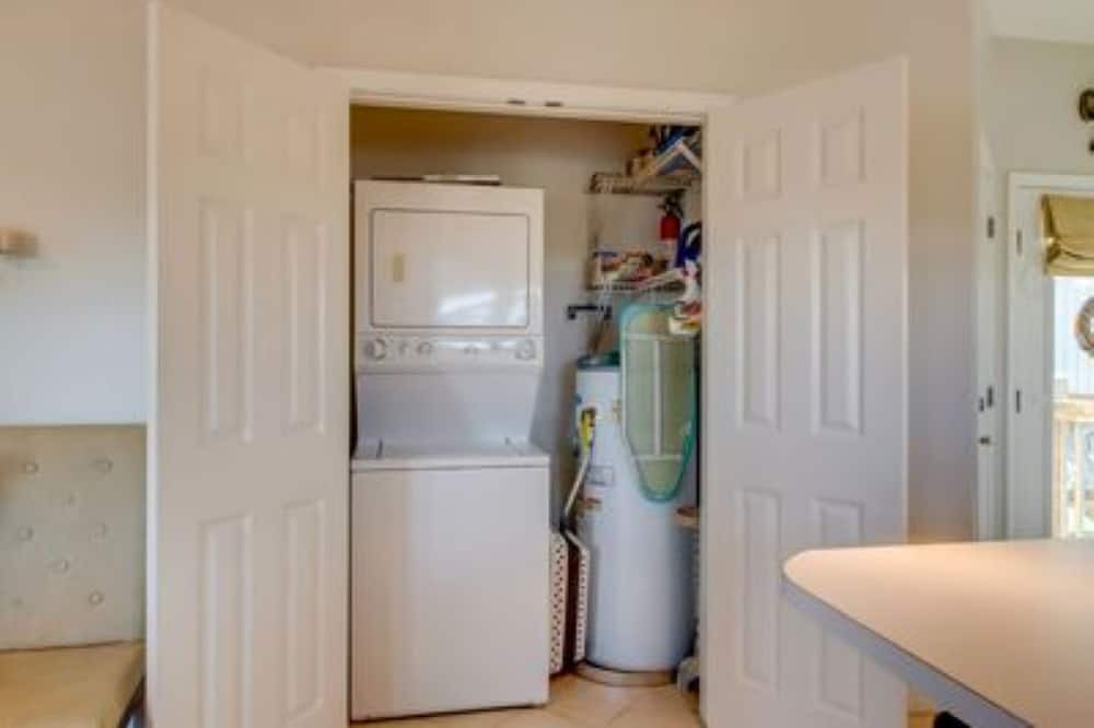Photo of Bedroom in Royal Lagoons