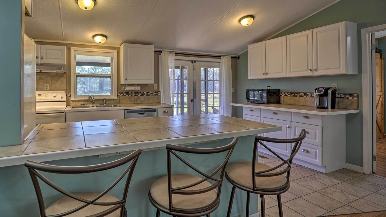 Photo of Kitchen in Interlachen