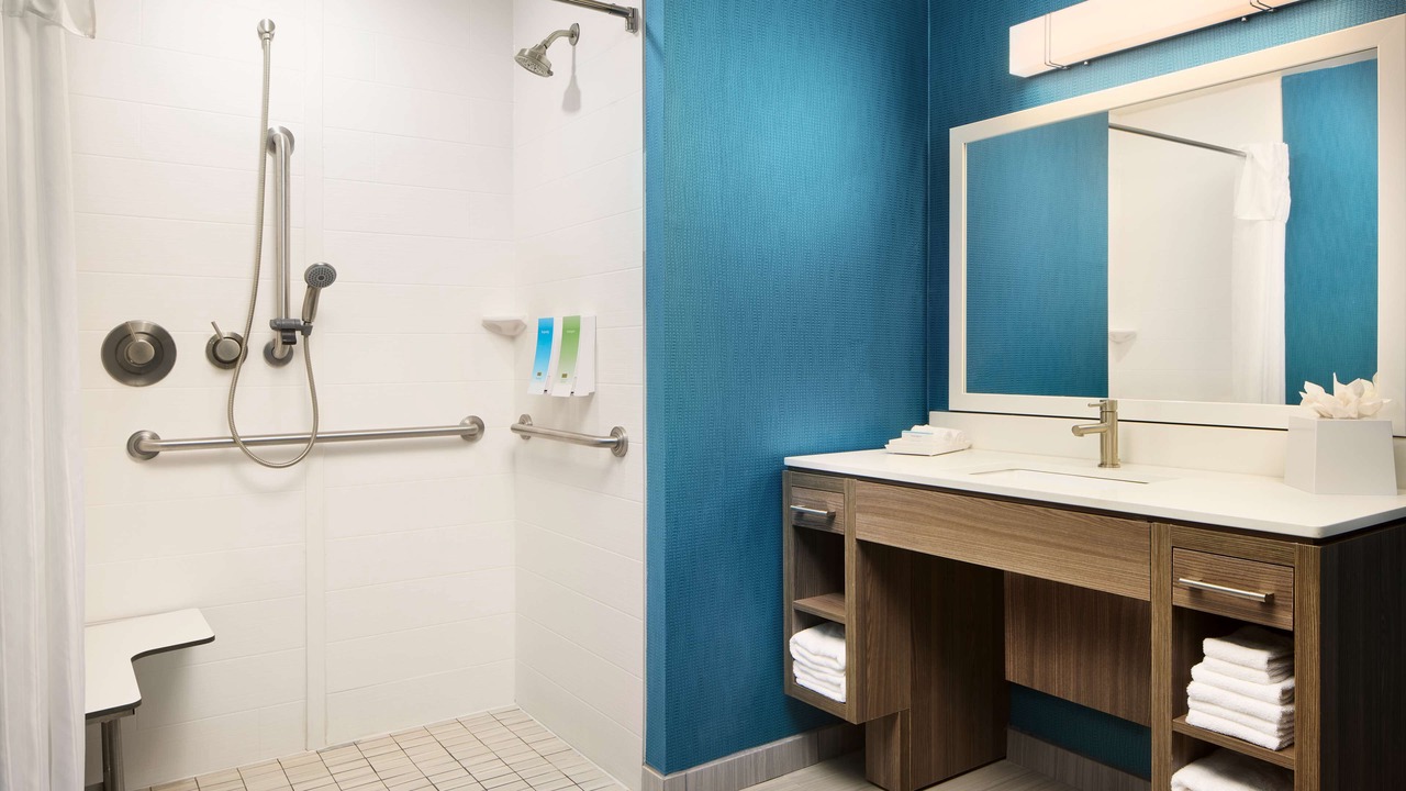 Photo of Bathroom in Northwest Pensacola