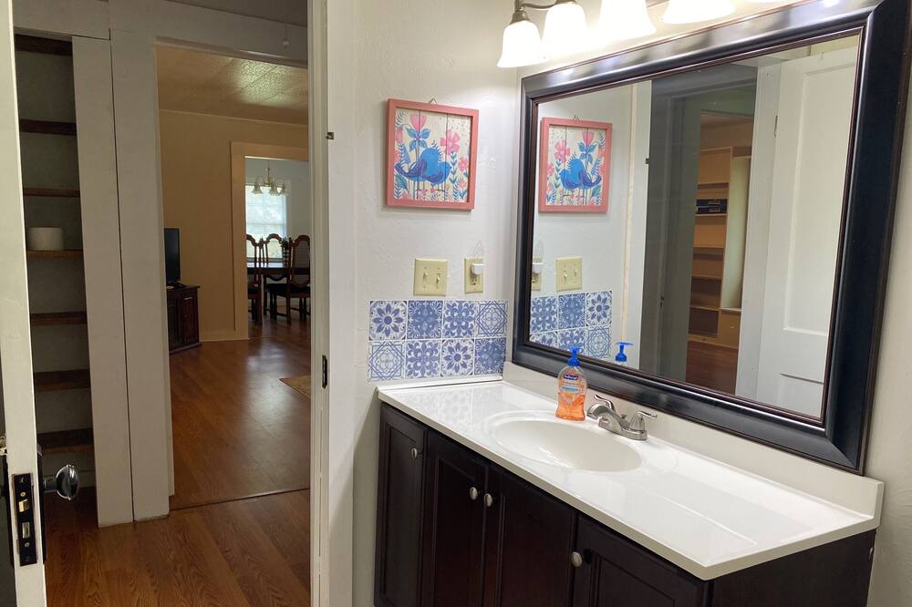 Photo of Bedroom in Lake City