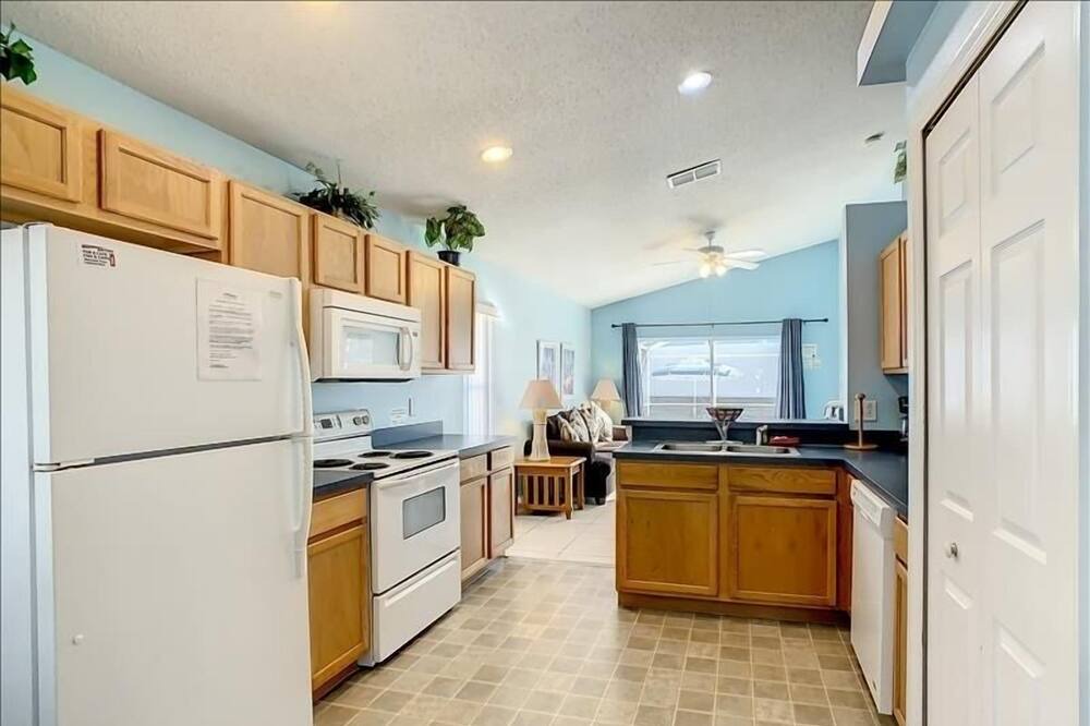 Photo of Kitchen in Florida Pines