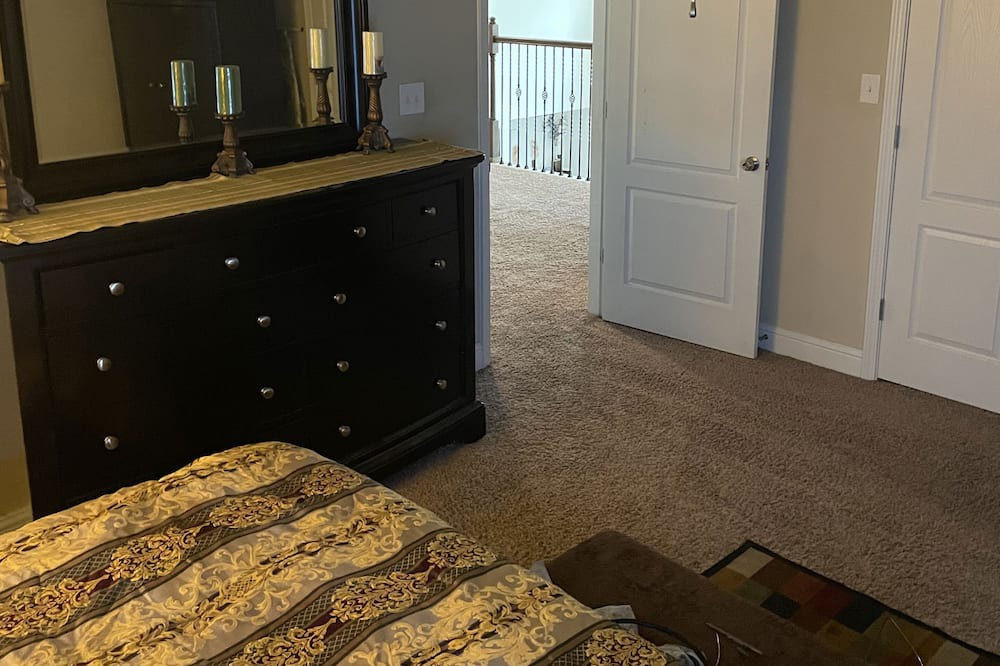 Photo of Bedroom in Mobile