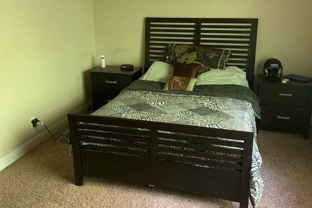 Photo of Bedroom in Mobile