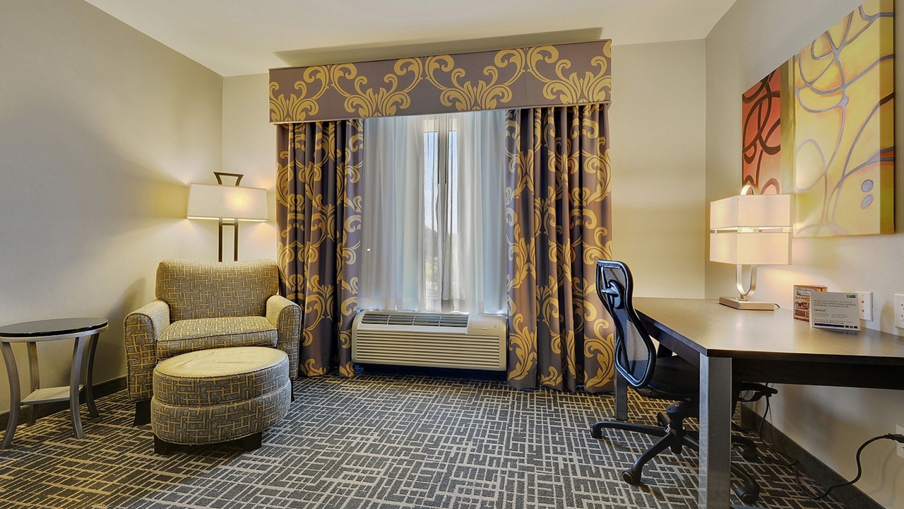 Photo of Bedroom in Gonzales