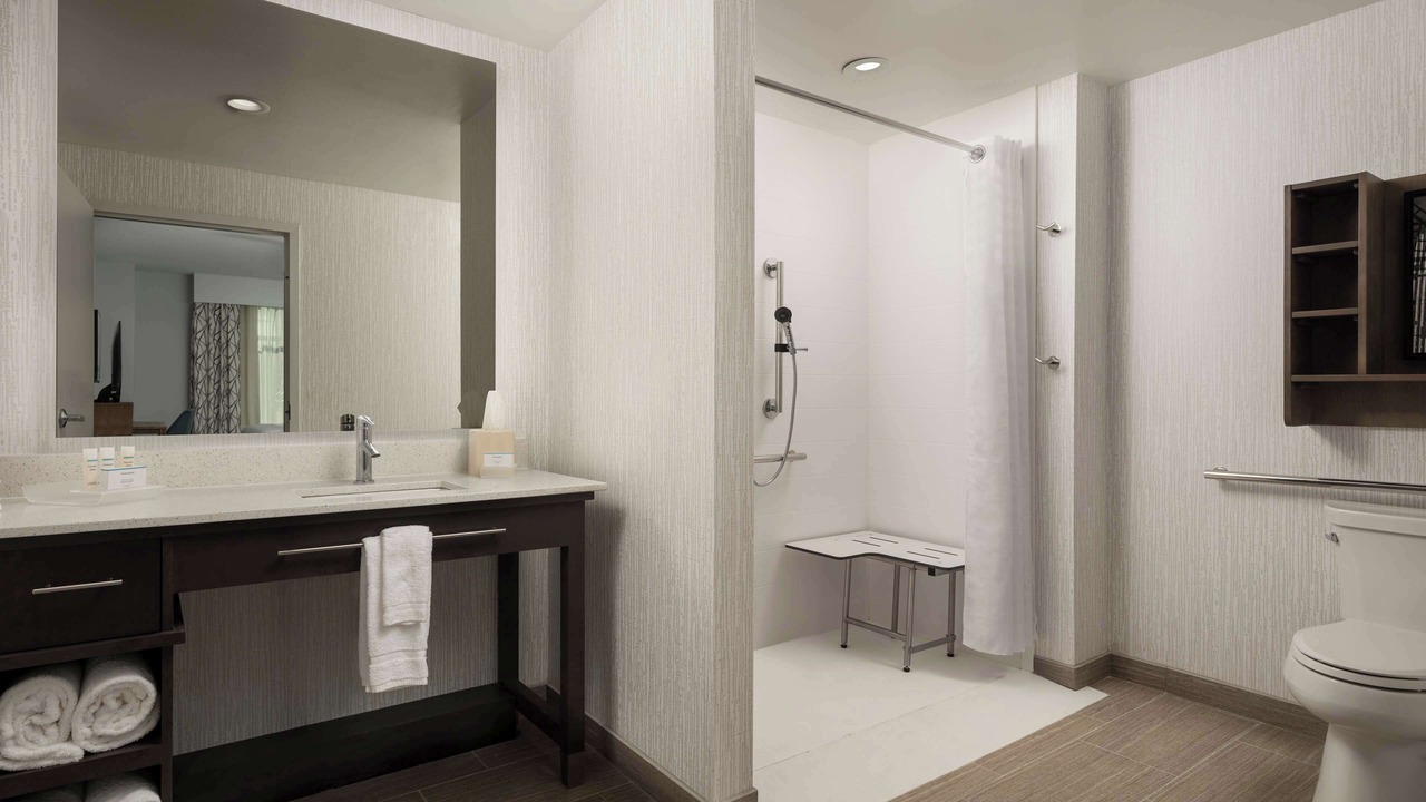Photo of Bathroom in Fondren