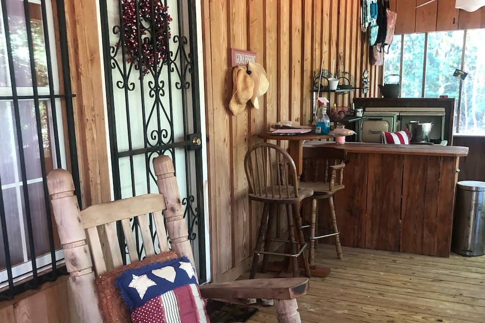 Photo of Outdoor in Lucedale