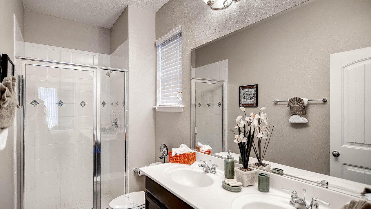 Photo of Bathroom in Loughman
