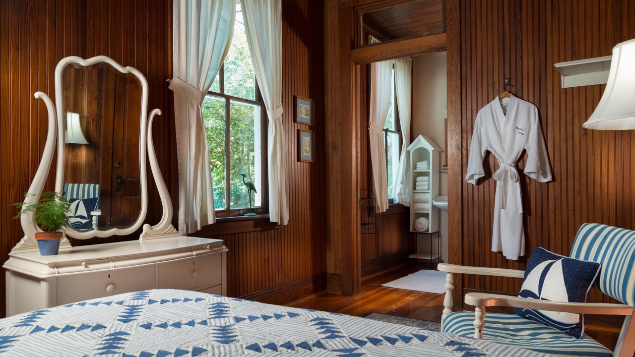 Photo of Bedroom in Magnolia Springs