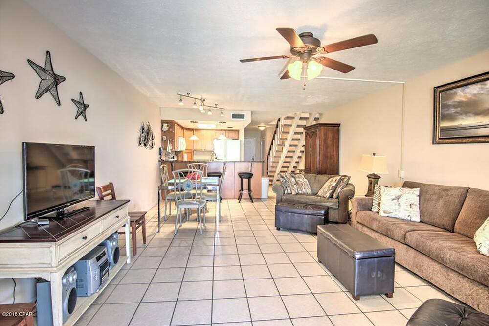 Photo of Livingroom in Bel Air