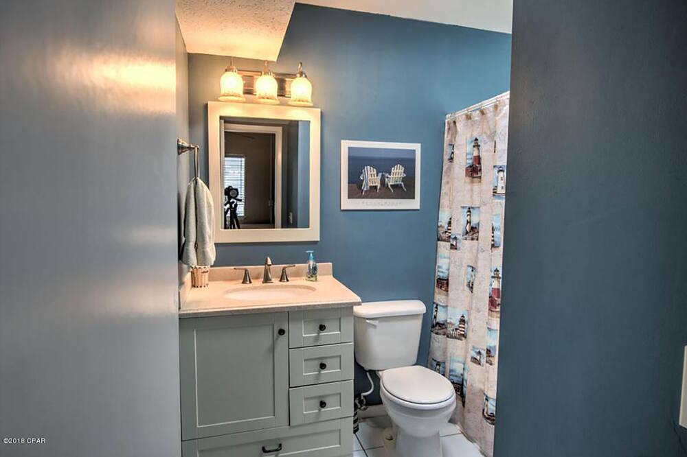Photo of Bathroom in Bel Air