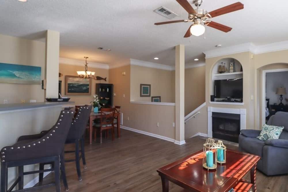Photo of Livingroom in Gulfport