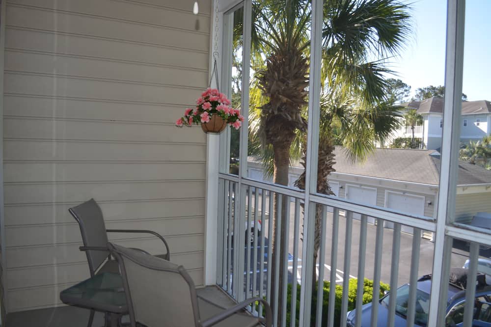 Photo of Others in Saint Simons Heights