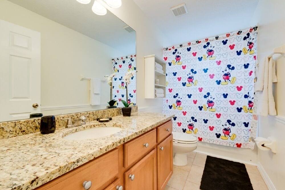 Photo of Bathroom in Tuscan Ridge