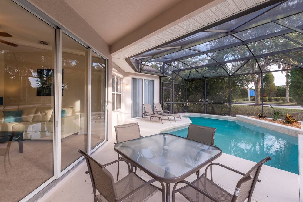 Photo of Patio Balcony in Tuscan Ridge