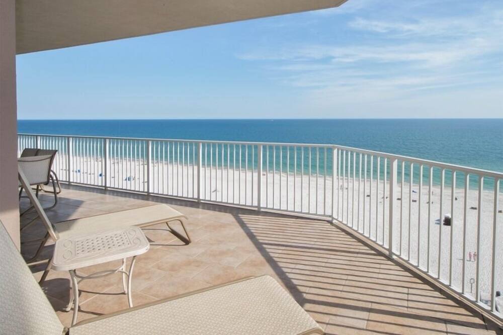 Photo of Patio Balcony in Ono Island