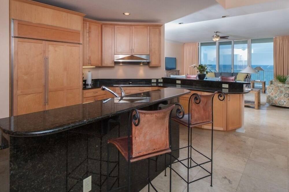 Photo of Kitchen in Ono Island