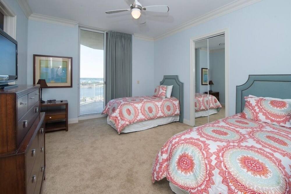 Photo of Bedroom in Ono Island