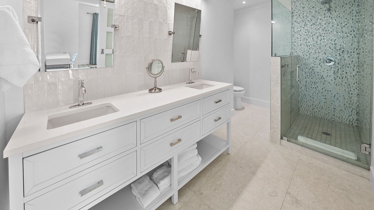Photo of Bathroom in Inlet Beach