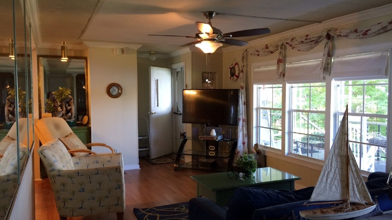 Photo of Livingroom in Milledgeville