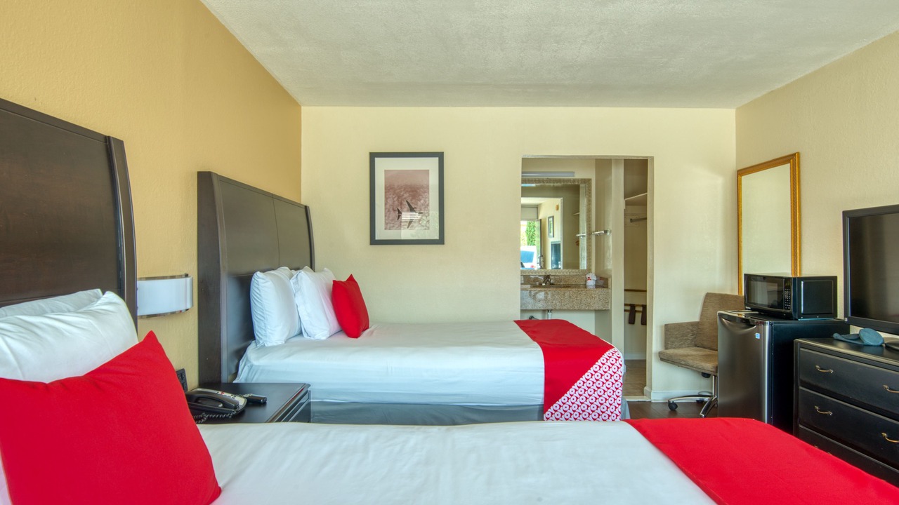 Photo of Bedroom in Sky Lake