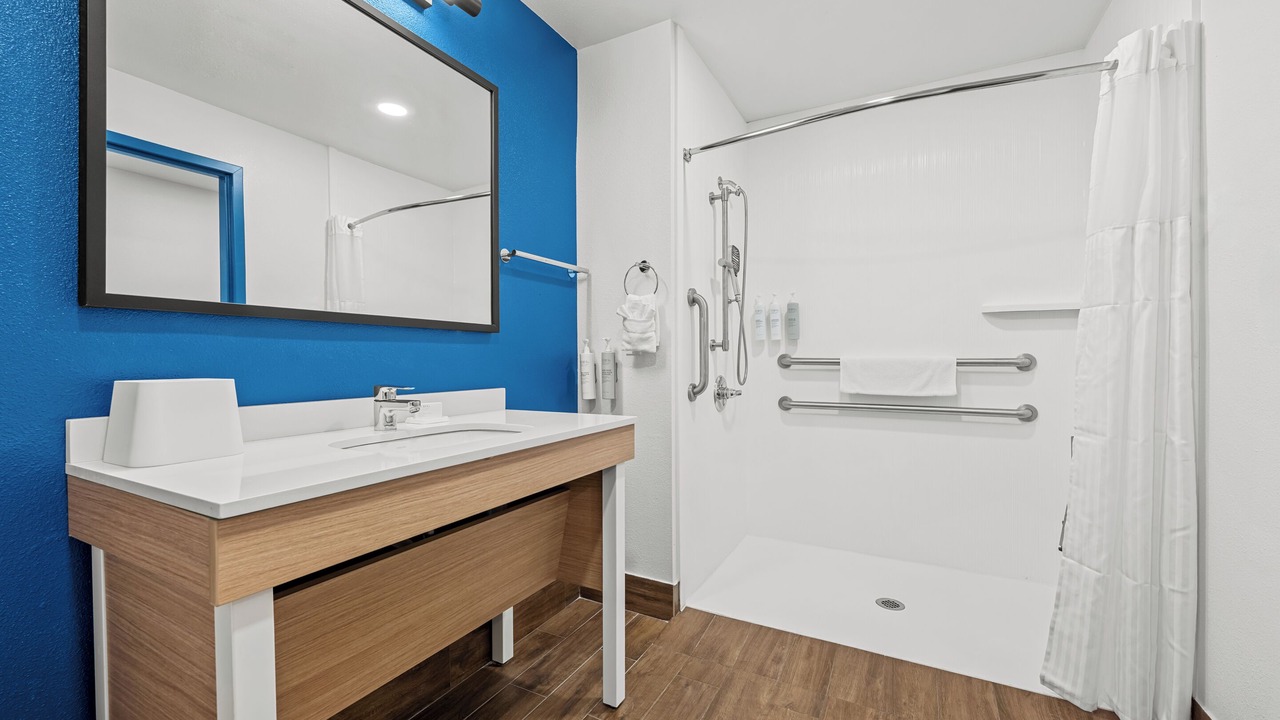 Photo of Bathroom in Pelham
