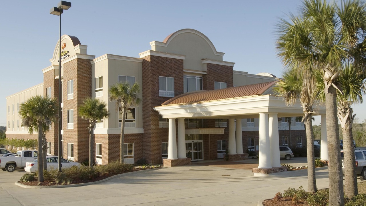 Photo of Outdoor in Lucedale