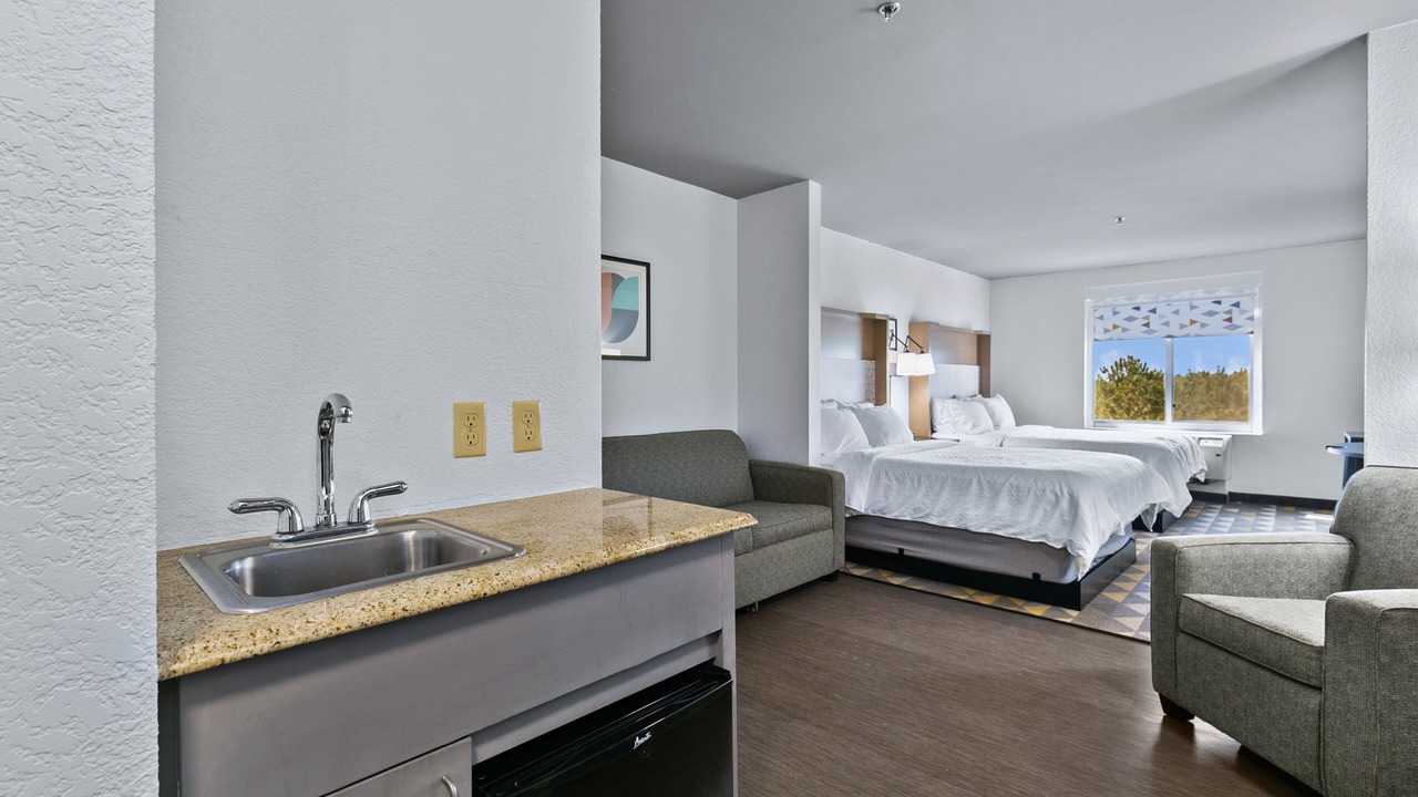 Photo of Bedroom in Lucedale
