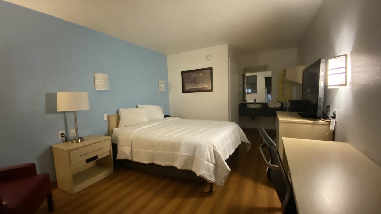 Photo of Bedroom in Tallahassee