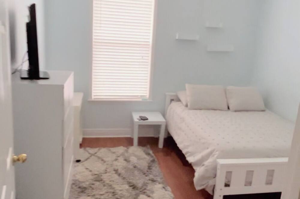 Photo of Bedroom in Killearn Estates