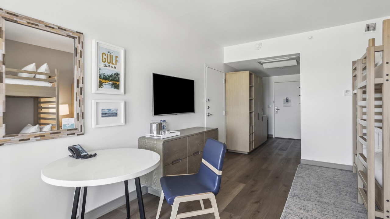 Photo of Bedroom in Gulf Shores
