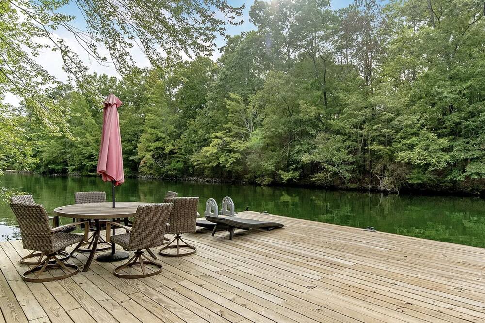 Photo of Patio Balcony in Smith Mountain Estates
