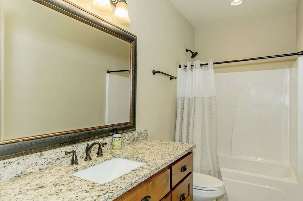Photo of Bathroom in Smith Mountain Estates