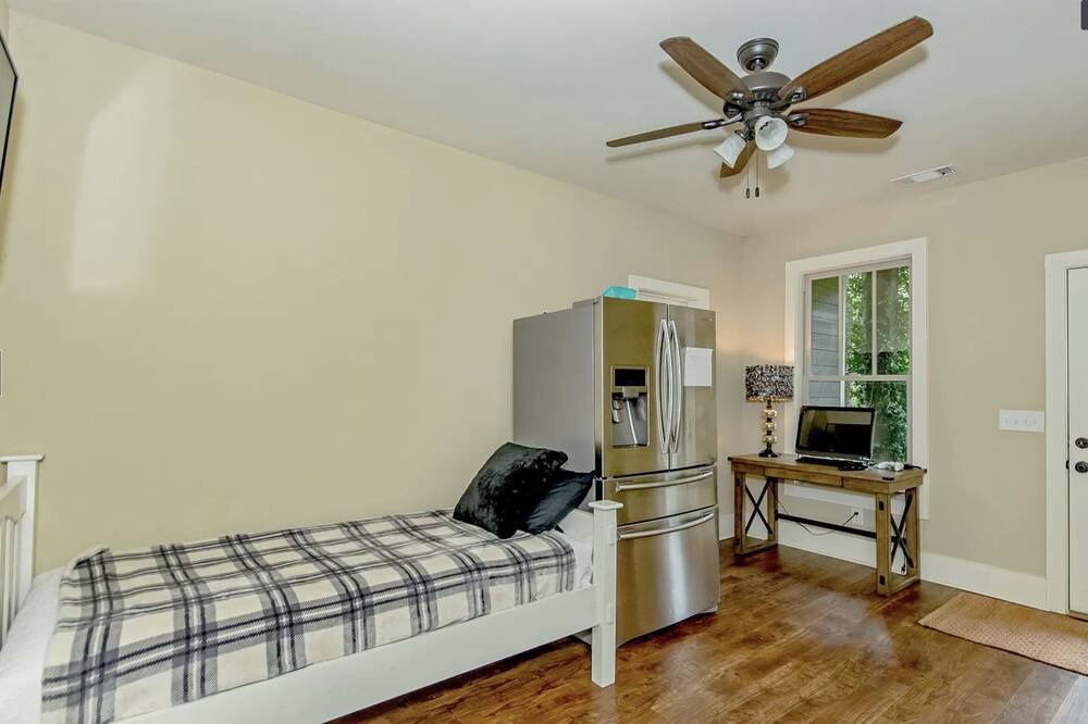 Photo of Bedroom in Smith Mountain Estates