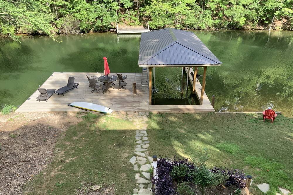 Photo of Outdoor in Smith Mountain Estates