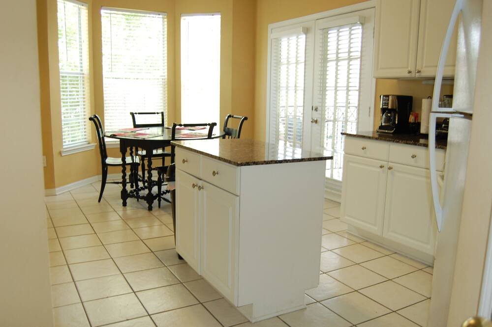 Photo of Kitchen in Gulfport