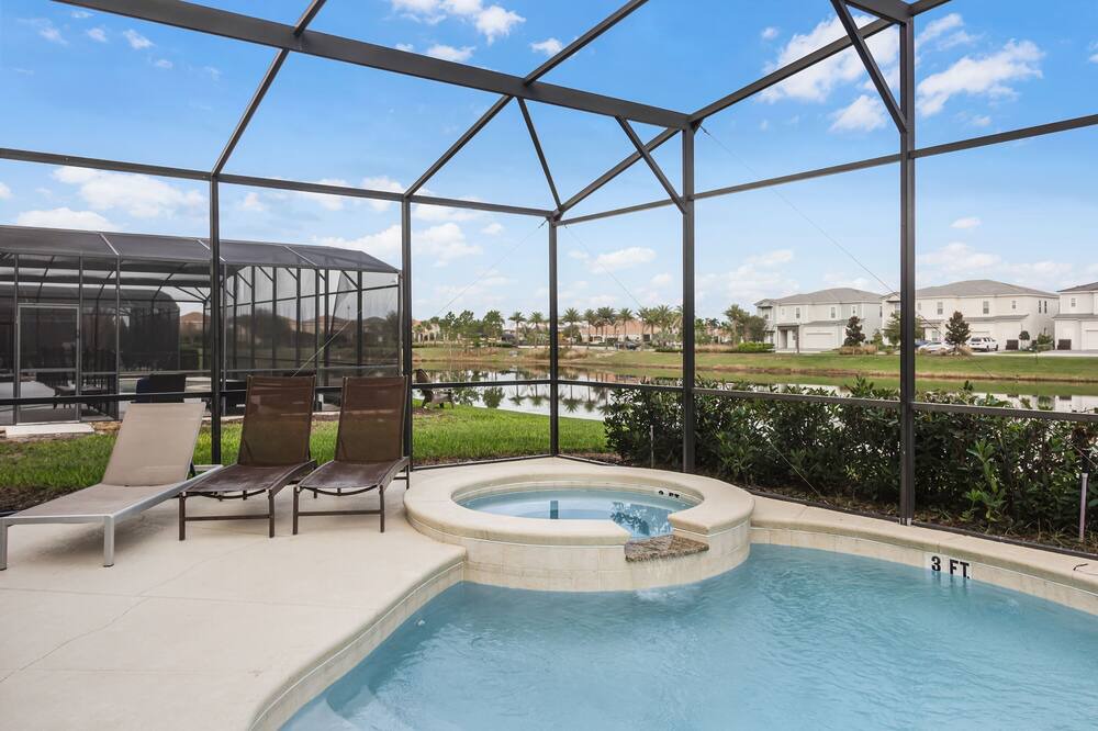 Photo of Outdoor in Sunridge Woods
